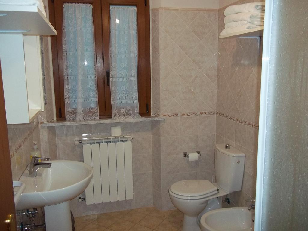 Caddelovi Apartment Fibbialla Ruang foto