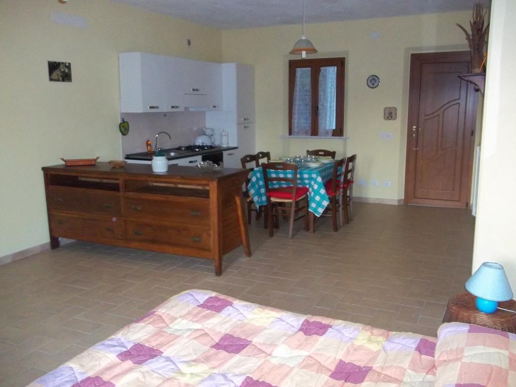 Caddelovi Apartment Fibbialla Ruang foto