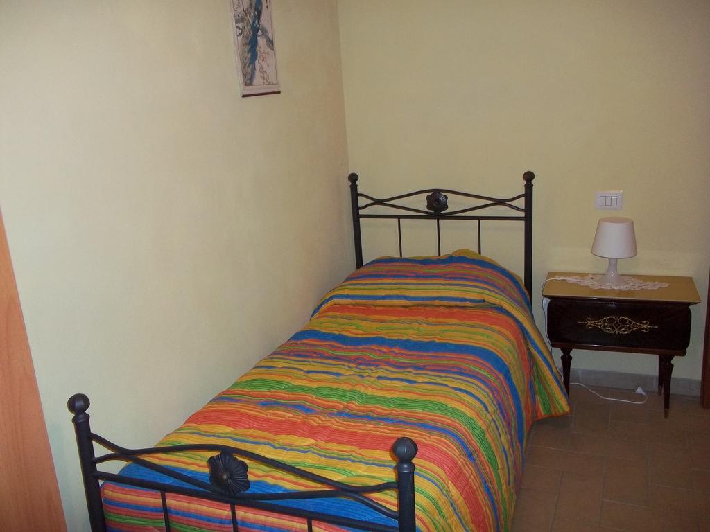 Caddelovi Apartment Fibbialla Ruang foto